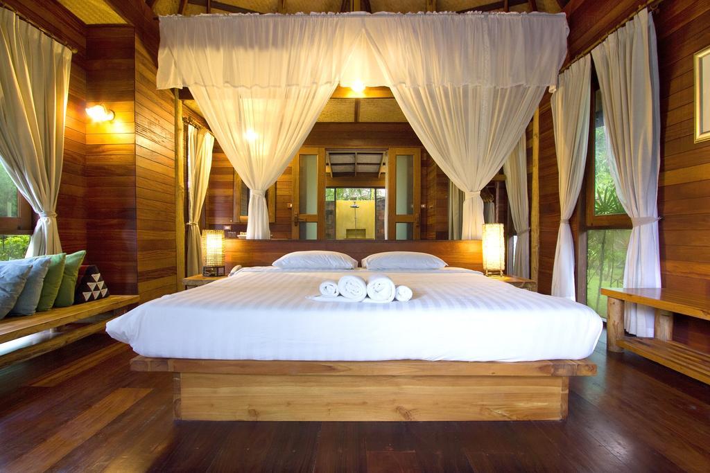 Keeree Waree Seaside Villa Bang Saphan Buitenkant foto
