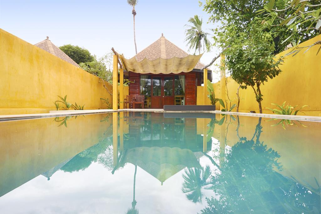 Keeree Waree Seaside Villa Bang Saphan Buitenkant foto