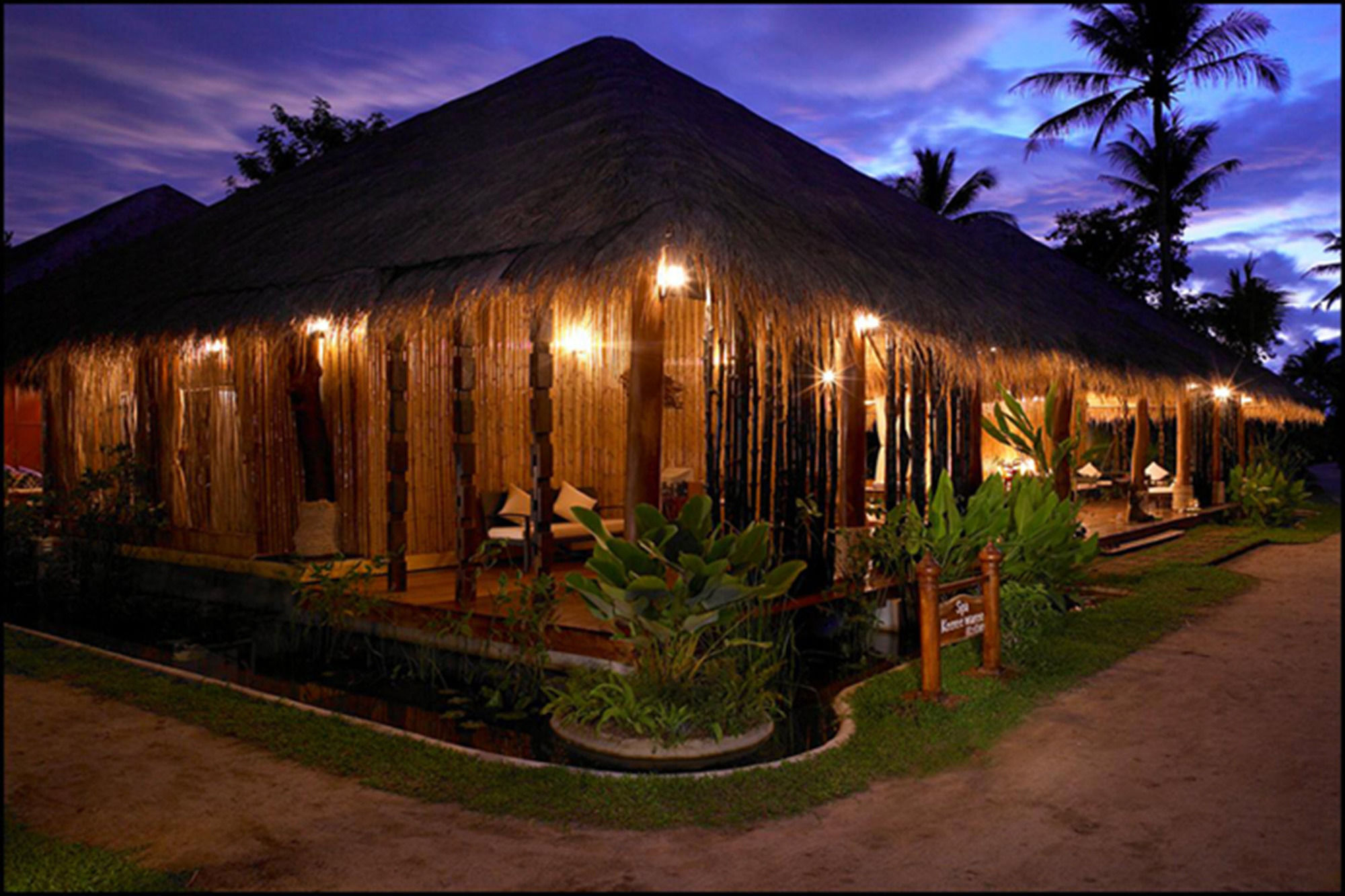 Keeree Waree Seaside Villa Bang Saphan Buitenkant foto
