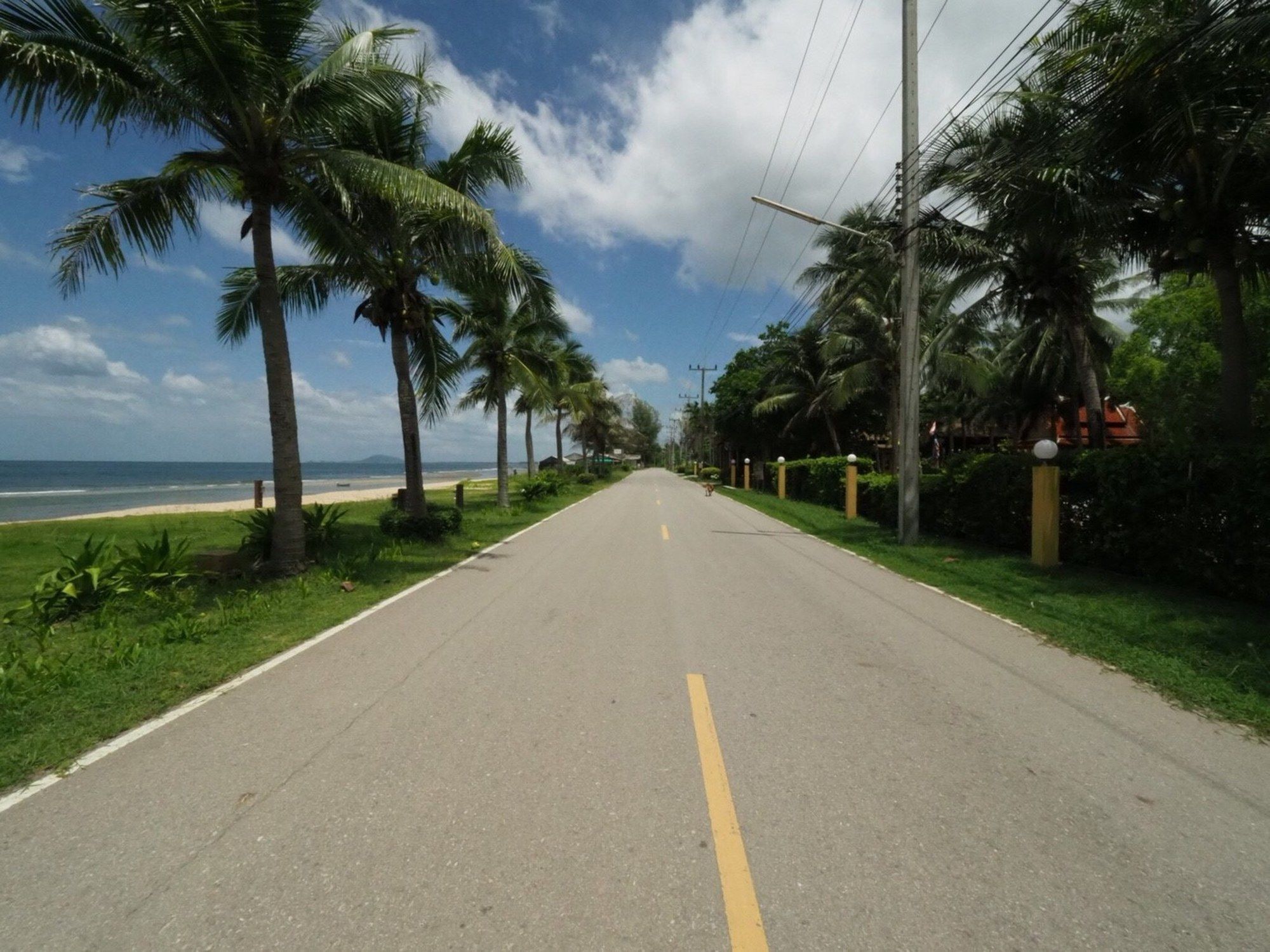 Keeree Waree Seaside Villa Bang Saphan Buitenkant foto